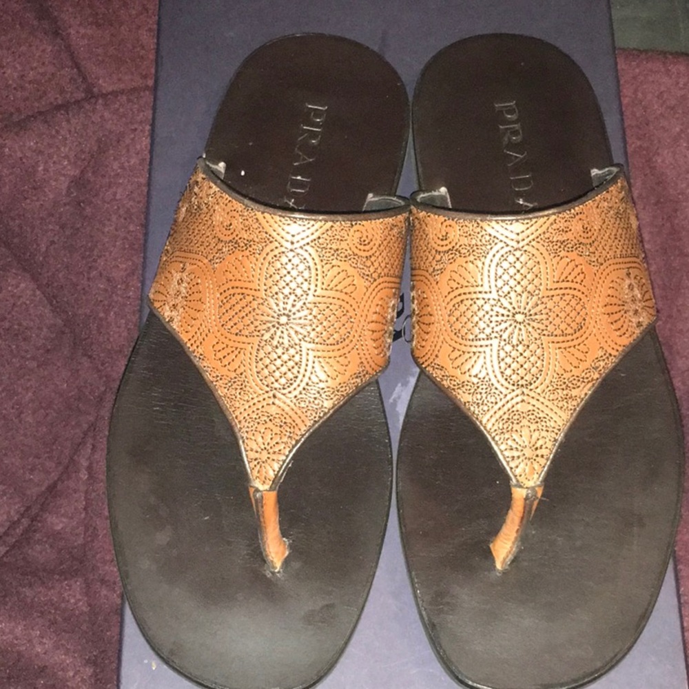 Prada Leather sandals (Unisex)